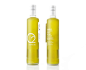 希腊O2品牌橄榄油简单优雅包装设计，优质有机特级初榨橄榄油，O2的概念是作为一个平衡共生的传统与创新。致力于实施我们的创新和生态友好的生产方法，保证橄榄油产生有机规范和超低酸性，同时保留最高可能的天然抗氧化剂。为此，为O2橄榄油精心创造了一个特殊的瓶子。瓶子的设计简单优雅，尽可能匹配其产品的基本哲学。且希望客户能够一眼看出橄榄油的独特颜色和纯度。