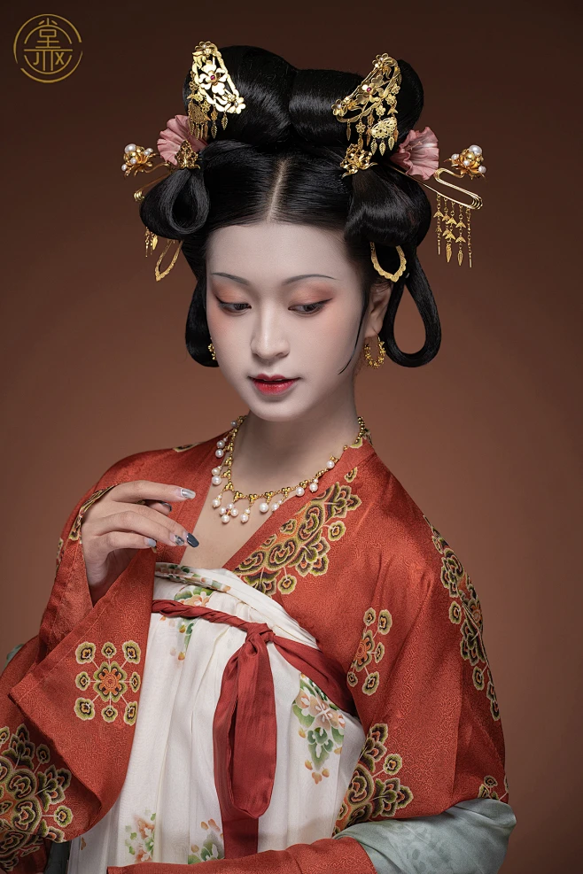 【江夏堂】传统汉服首饰唐风流苏发簪发饰宫廷古装定做步揺新雨荷-淘宝网-花瓣网