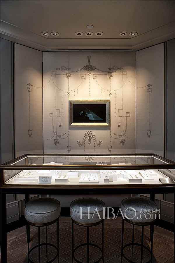 海瑞温斯顿 (Harry Winston...
