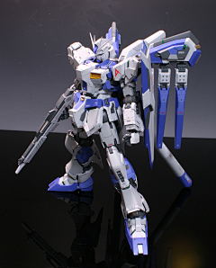 GKin先生采集到Gundam