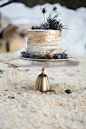 精致、可爱的迷你翻糖蛋糕 : 婚礼上可以用于装点甜品桌的精致、可爱的的迷你翻糖蛋糕