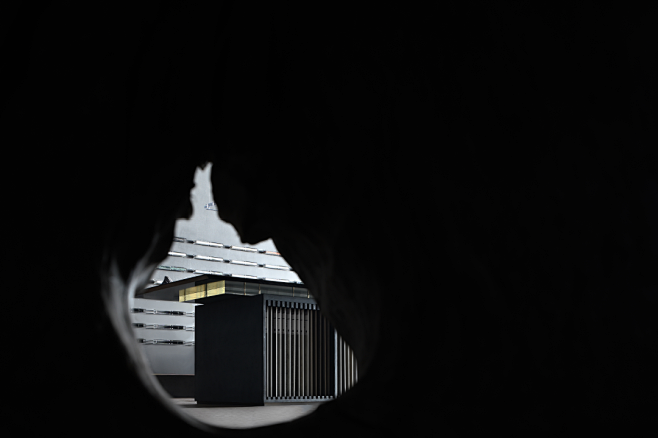 高端石材定制展厅——BLACK HOLE...