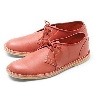 Clarks红色低帮休闲皮鞋