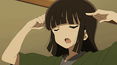 #每日树洞#每个人小时候都想过给自己取个酷酷的名字吧！记得当年对《快乐星球》着了魔，里面的冰柠檬、莲蓉包、多面体……一个个名字简直是狂拽炫酷，想着自己的名字，真恨不得拉上爸妈带我去改名！
长大后回头看，真是想给以前那个幼稚的自己一顿揍。你曾经最想改成什么名字？为什么想取这个名字？ ​​​​