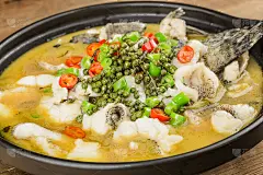 中国菜:美味的腌鱼