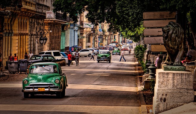 Photograph Green car...