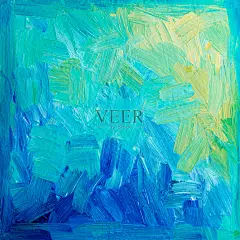 丙烯画的画布上有蓝色、绿色、黄色的小插画，笔触无人迹，有copyspace图片-商业图片-正版原创图片下载购买-Veer图库