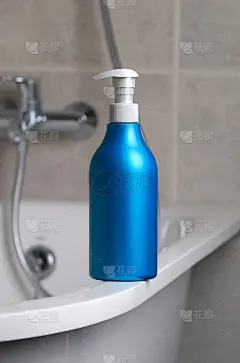 洗发水瓶子