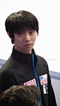 来，这下该我俩深情的对视了#羽生结弦# 
twi @mtomorrowisano1 ​​​​
