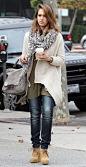 代购正品美国好莱坞明星Jessica Alba 街拍休闲粗线毛衣夹克
