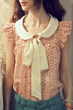 2013春夏装新款原单甜美森林系女可爱娃娃领学院风田园碎花衬衫