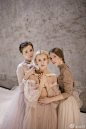 乌克兰芭蕾舞者的艺术照。