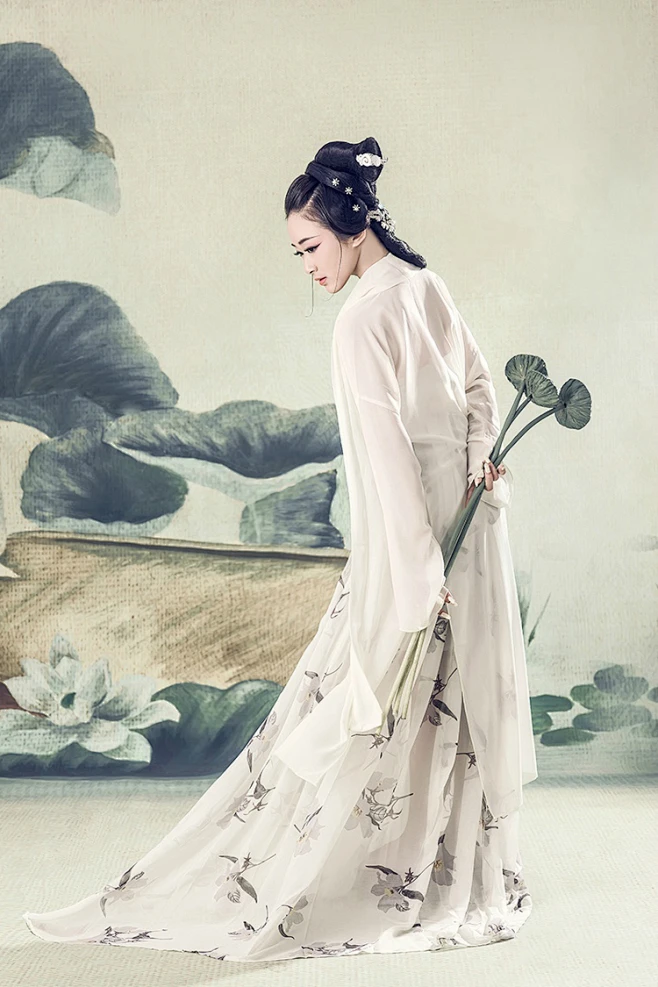 唯美仙女服装摄影写真古装素雅飘逸女古装深闺个人写真-淘宝网-花瓣网