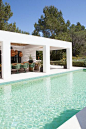 Gazebo next to kitchen | modern kitchen design inspiration bycocoon.com | sturdy stainless steel kitchen taps | villa design | bathroom & kitchen design | project design & renovations | Dutch Designer Brand COCOON