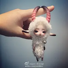 一个瘫软的毛毛虫～～～ O网页链接