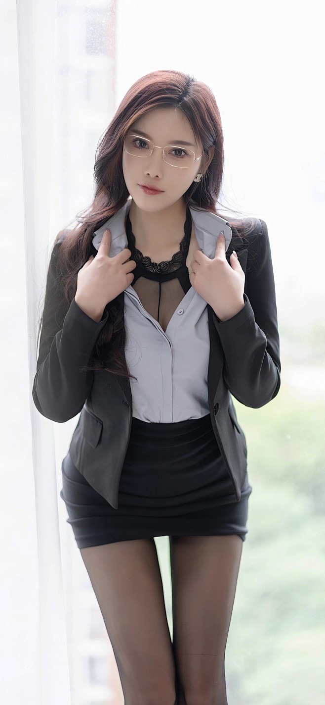 杨晨晨～黑色性感职业套裙/金丝眼镜