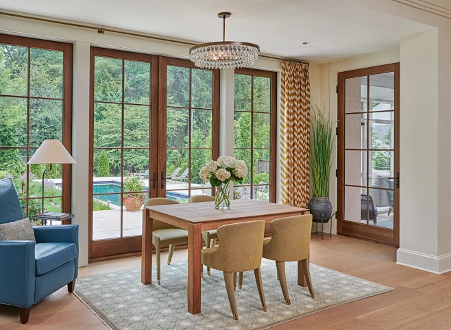 Dining room - transitional dining room idea in DC Metro-花瓣网