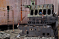 【拆船厂：现代奴隶】在孟加拉的一间拆船厂，三名工人徒手爬上残破的船体，没有任何梯子，险象环生。这个国家中，每天都有数千名工人在极度恶劣的环境下冒险工作。 Photograph by Ananta Yusuf   我喜欢看「国家地理每日精选」 http://dili.bdatu.com/down/ 