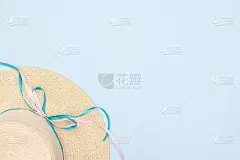 女性气质和少女风柔和的蓝色配件和装饰。