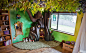 游戏设计师Rob Adams为女儿打造的魔幻大树卧室 Fairy Tree Reading Nook by Rob Adams - 灵感日报 : Rob Adams是一名游戏设计师，他花了350个小时为六岁的女儿Lia打造了这款魔幻房间——一个童话世界里的大树屋。（好像爱丽丝掉入的树洞）
