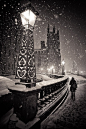 Snowy Night, Edinburgh, Scotland
雪夜爱丁堡