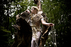 湖畔阴影采集到克里斯蒂·米切尔(Kirsty Mitchell)，英国摄影师