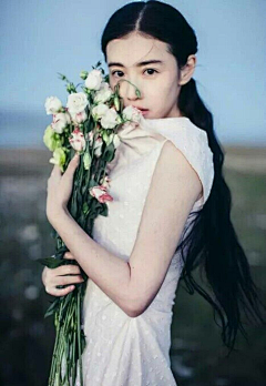 UI设计事务所✍️采集到美女