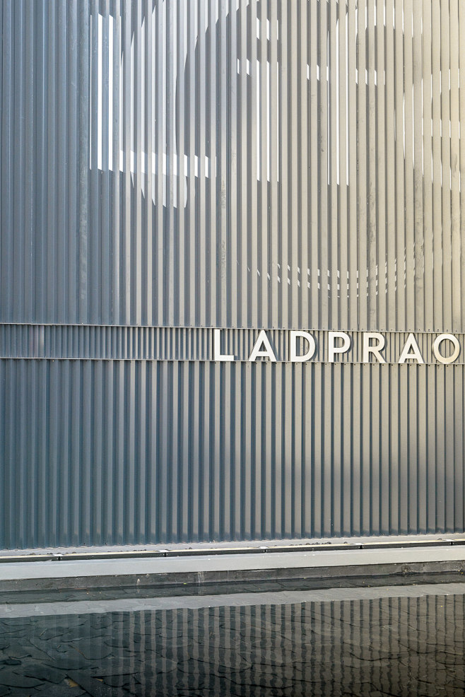 泰国曼谷 Life Ladprao接待中...