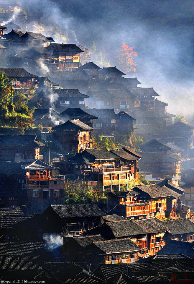 春天的风景秋天的丰收大海的波澜壮阔村庄的...