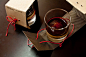 巴塞罗那Cinc Sentits餐厅饮用品容器外包装设计 - 包装设计-食品包装设计|包装盒设计|设计作品欣赏 - 独创意设计网