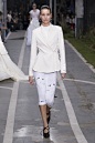 Off-White Spring 2019 Ready-to-Wear Fashion Show : The complete Off-White Spring 2019 Ready-to-Wear fashion show now on Vogue Runway.