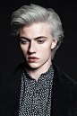 让全世界迷醉在你的容颜里-Lucky Blue Smith #时尚# #欧美# #型男# #男模#