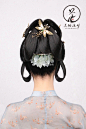 芷珞创意设计汉服造型
想做年终总结，结果放不下，之后再拼图好咯
@青荷记忆-故梦倾城传统工艺
原创不易，临摹仿制请标注
#汉服发型# 2广州 ​