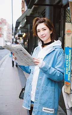 江疏影大长腿气质时尚街拍图片第2页_高清手机壁纸 - 精品壁纸站