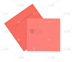 粉红色的信封和白色的卡片