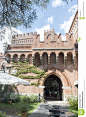 DAlbertis城堡，赫诺瓦，意大利 : DAlbertis城堡，赫诺瓦，意大利 - 下载超过43百万高品质照片，图片及矢量图。今天注册免费。 图片: 44855263