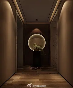 天圆地方，是中国古人的世界观，易经尚书，后来的阴阳学儒教等等学说思想，就是以此为基础的。可以这么说，没有圆，就没有中式设计，犹如没有直线直角，就没有北欧简约风格。顺便说一句，传统四合院，看上去形状是方的，但是它的闭合，就是抽象意义上的圆。