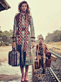 少女模特 Ondria Hardin（安迪莉亚·哈丁）与男模 Jimmy Young-Whitforde 携手为《Vogue》杂志澳大利亚版2016年3月号拍摄「Last Train 末班车」主题时尚大片，在摄影师 Will Davidson 的镜头下，安迪莉亚身着 Balenciaga、Gucci 与 Miu Miu 出镜，复古的造型、老旧的行李箱，于老旧的铁路线上展开一场浪漫之旅，致敬美好的青春。