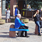 Boll mobilier urbain par Adrian Blanc