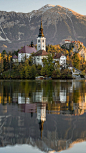 Lake Bled, Slovenia - 洛文尼亚布莱德湖 http://paper.ipad.ly