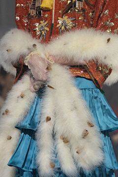 FzzzFzzz采集到Alessandro Michele 复古盛宴