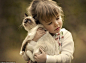 摄影师Elena Shumilova捕捉到一组俄罗斯的孩子和他们的宠物在不同时刻的日常照片 [8P].jpg