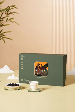 一只独立孤行的猪采集到礼盒设计