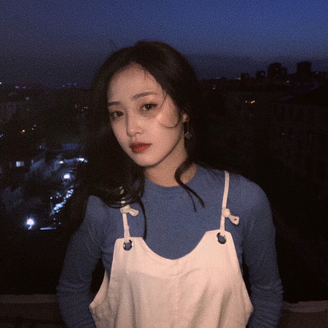 網易雲ID:月亮今晚來梦里