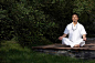 瑜珈,冥想,公园,锻炼,健康生活方式_gic2775924_男子练瑜伽_创意图片_Getty Images China