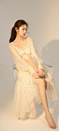 林唯唯美女全面屏手机壁纸-美女壁纸-壁纸下载-彼岸桌面