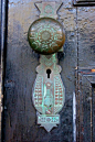 neat door knob & key hole plate!: 