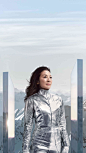 The journey continues with @MichelleYeoh_Official & @HelenaRubinstein, two pioneering spirits on a quest to stand higher and see further.

And you, #WhatIsYourNextRise ?

#StandHigherSeeFurther #MichelleYeoh #HelenaRubinstein