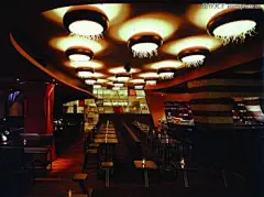 孟买“希良”酒吧设计空间 弥漫着浓郁的东方风情 - 饭店装修设计学堂-十羽设计 -