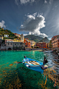 韦尔纳扎，五渔村  意大利 <br/>纯净得透明的海水
